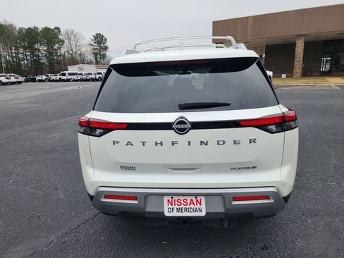 Used 2024 Nissan Pathfinder Platinum w/ Cargo Package image 4