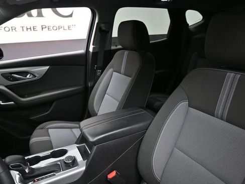 Used 2023 Chevrolet Blazer LT w/ Convenience Package image 16