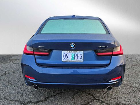 Used 2023 BMW 330i xDrive Sedan w/ Parking Assistance Package image 4