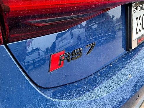 Used 2024 Audi RS 7 Performance w/ Matte Carbon Package image 33