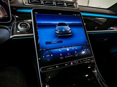 Used 2023 Mercedes-Benz S 580 4MATIC Sedan image 40
