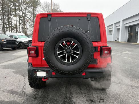 Used 2024 Jeep Wrangler Unlimited Rubicon image 7