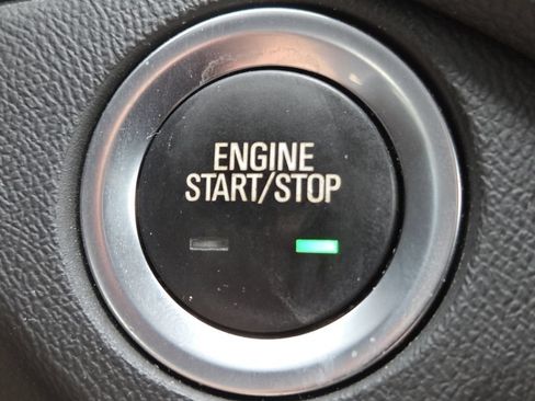 Used 2019 Chevrolet Equinox LT AWD/4WD image 37