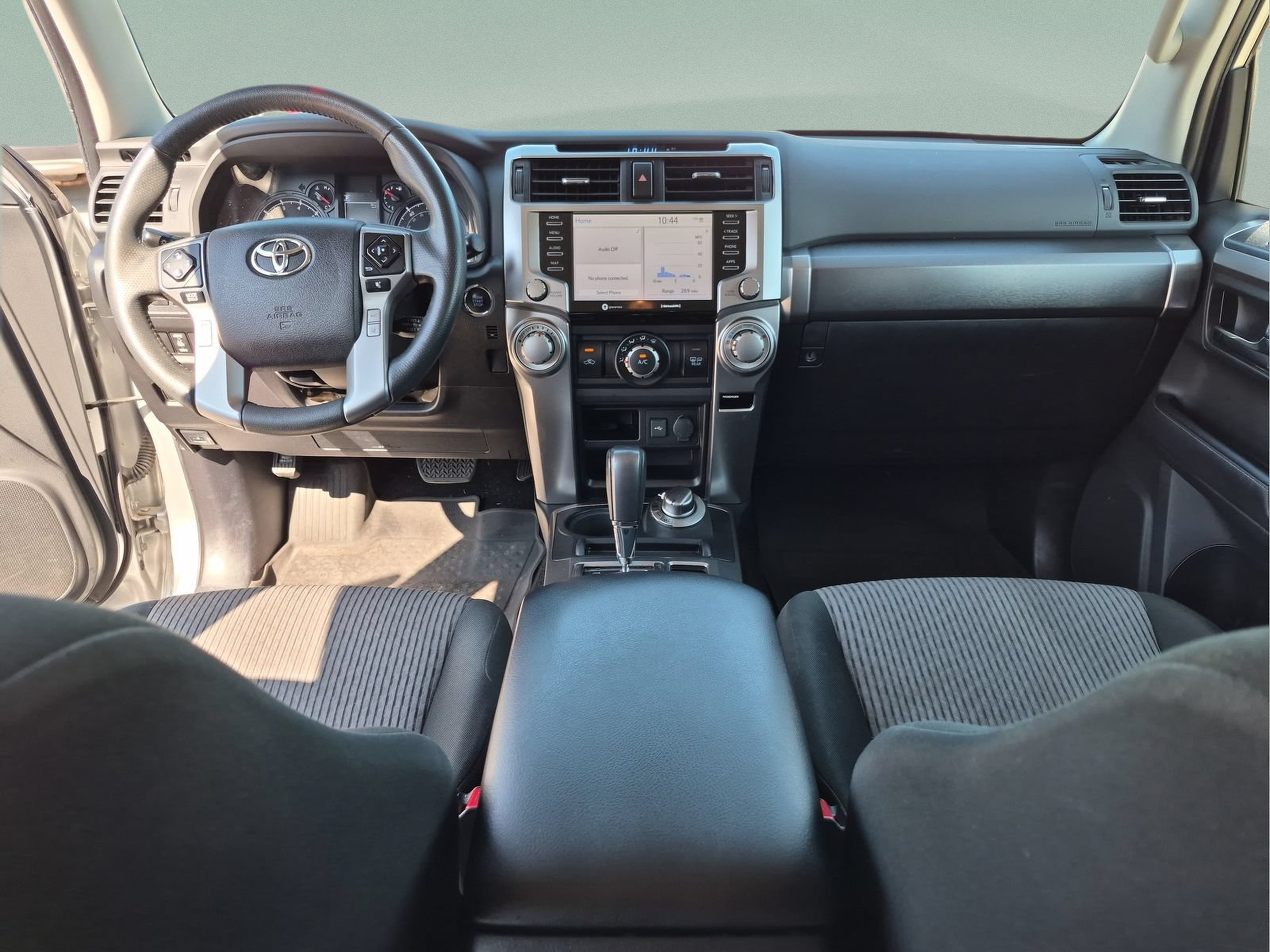 Used 2021 Toyota 4Runner SR5 AWD/4WD image 24