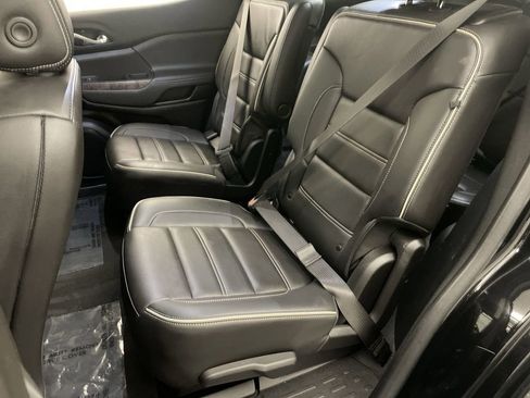 Used 2023 GMC Acadia Denali w/ Denali Technology Package AWD/4WD image 20