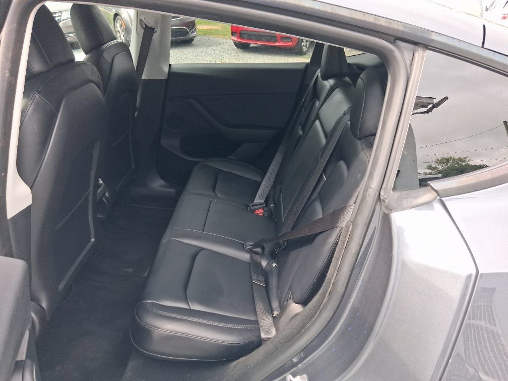 Used 2023 Tesla Model Y Long Range AWD/4WD image 6