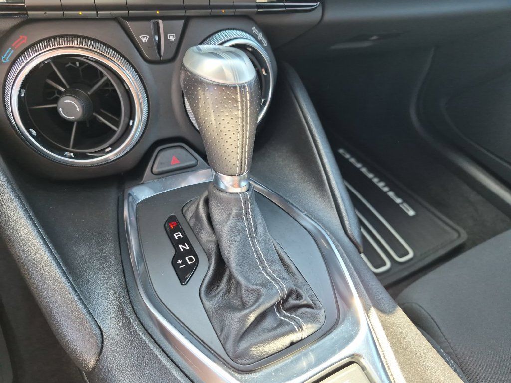 Used 2021 Chevrolet Camaro SS RWD image 23