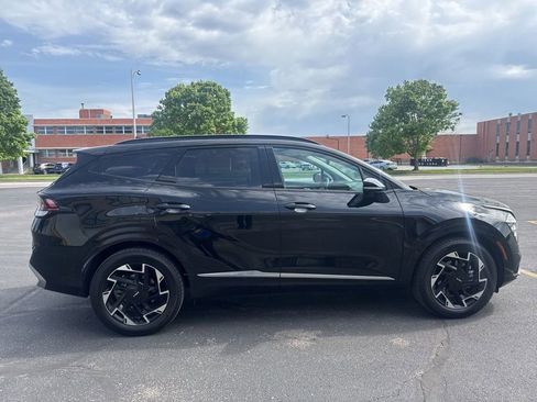 Used 2023 Kia Sportage SX AWD/4WD image 4
