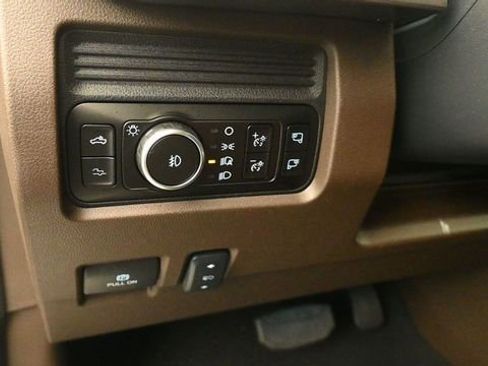 New 2026 Ford F350 King Ranch w/ FX4 Off-Road Package AWD/4WD image 14