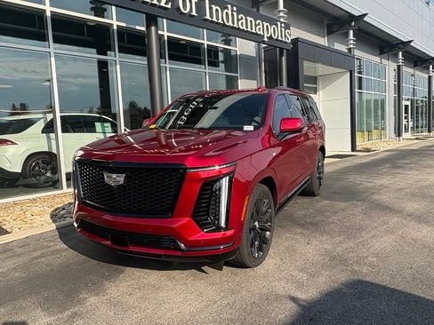 Used 2026 Cadillac Escalade Platinum Sport w/ LPO, ONYX Package AWD/4WD image 2