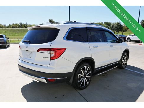 Used 2020 Honda Pilot Touring image 8