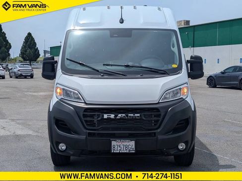 Used 2026 RAM ProMaster 2500 w/ Convenience Group FWD image 2