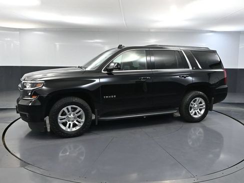 Used 2016 Chevrolet Tahoe LT w/ Luxury Package AWD/4WD image 11