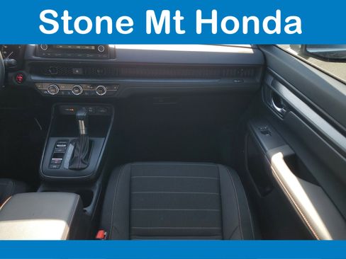 Used 2025 Honda CR-V Sport image 16