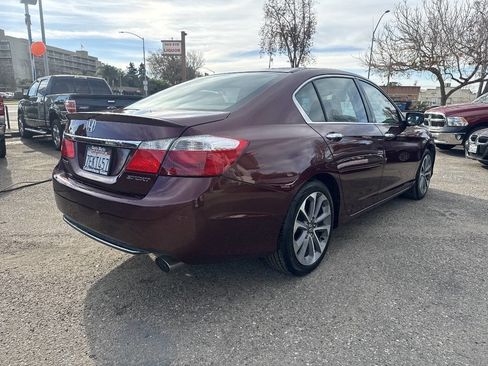 Used 2014 Honda Accord Sport image 4