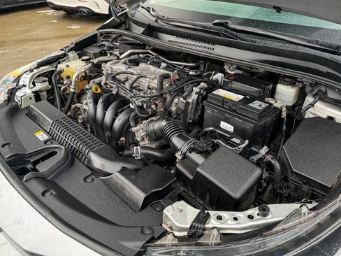 Used 2020 Toyota Corolla LE image 24