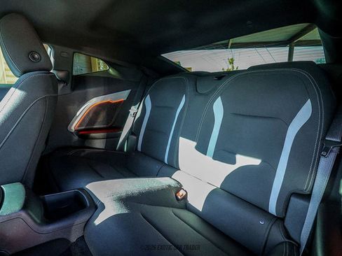 Used 2020 Chevrolet Camaro LT image 34