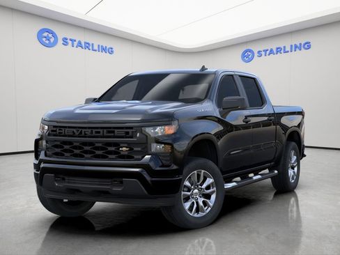 Used 2025 Chevrolet Silverado 1500 Custom RWD image 6