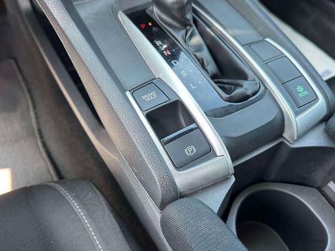 Used 2018 Honda Civic LX image 29