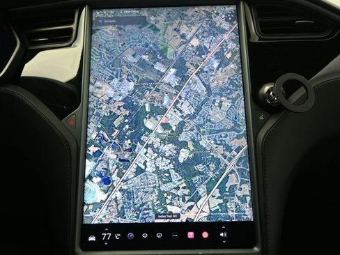 Used 2018 Tesla Model S 75D image 18