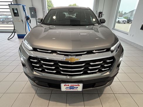 Used 2025 Chevrolet Equinox LT w/ Safety and Technology Package FWD image 5