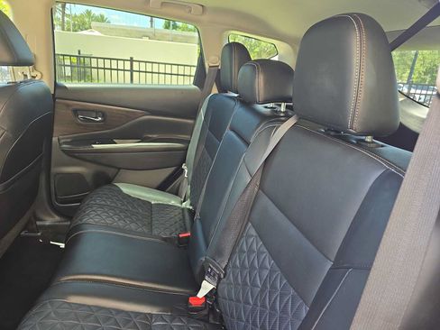 Used 2021 Nissan Murano Platinum w/ Cargo Package FWD image 11