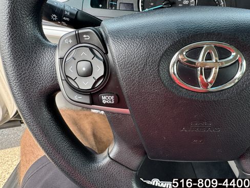 Used 2014 Toyota Camry LE FWD image 21