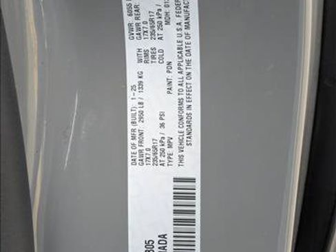 Used 2025 Chrysler Pacifica Select FWD image 24