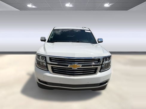 Used 2016 Chevrolet Suburban LTZ RWD image 6