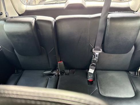 Used 2023 Nissan Armada SV RWD image 23