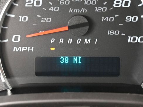 New 2026 GMC Savana 2500 Extended w/ Enhanced Convenience Package image 29