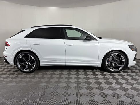Used 2025 Audi RS Q8 performance image 7