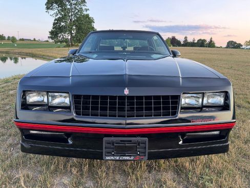 Used 1988 Chevrolet Monte Carlo SS RWD image 8