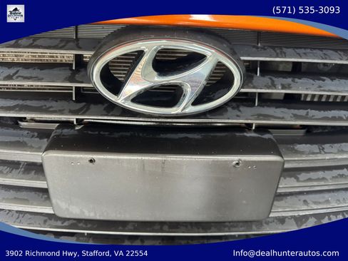 Used 2015 Hyundai Veloster Turbo FWD image 27