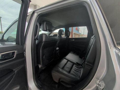 Used 2018 Jeep Grand Cherokee Limited image 8