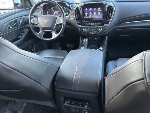 Used 2020 Chevrolet Traverse Premier image 39