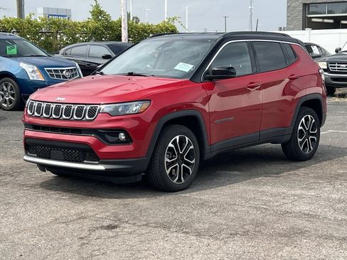 Used 2023 Jeep Compass Limited AWD/4WD image 8