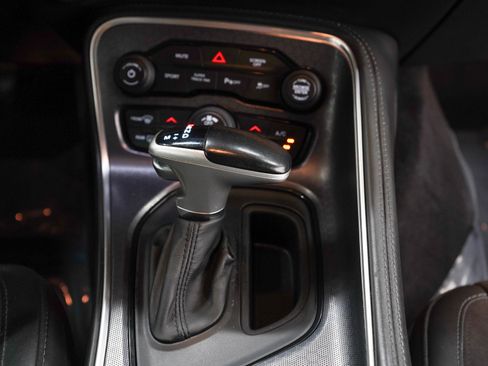 Used 2018 Dodge Challenger GT w/ GT Interior Package AWD/4WD image 17