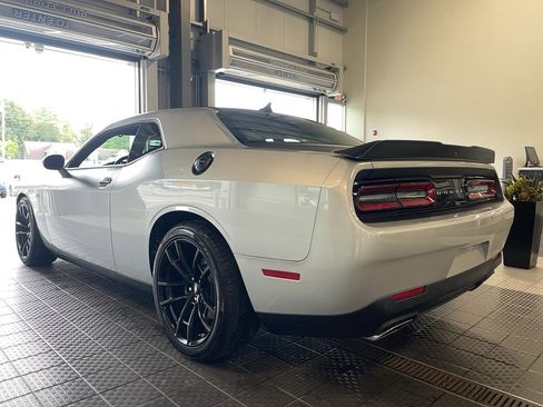 Used 2023 Dodge Challenger R/T Scat Pack w/ T/A Package image 27