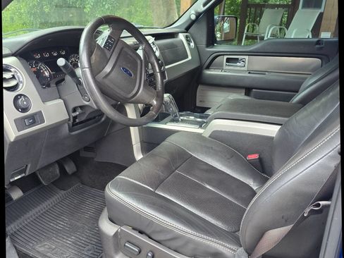 Used 2014 Ford F150 FX4 w/ Equipment Group 402A Luxury AWD/4WD image 17