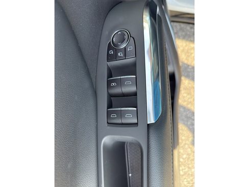 New 2026 Chevrolet Traverse High Country image 7