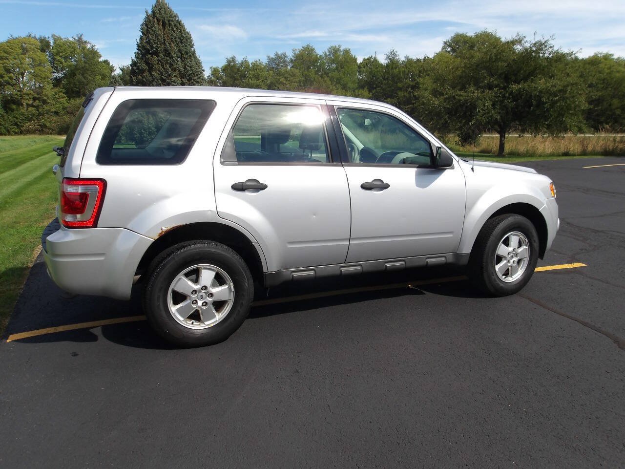 Used 2012 Ford Escape XLS FWD image 11