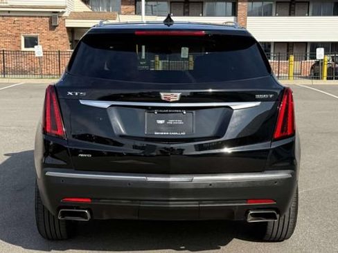 Certified 2024 Cadillac XT5 Luxury w/ LPO, Floor Liner Package AWD/4WD image 36
