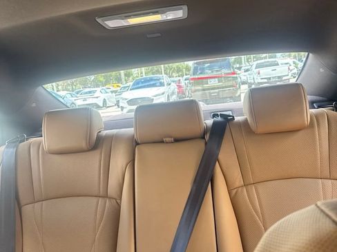 Certified 2020 Lexus ES 350 Ultra Luxury w/ Accessory Package 2 FWD image 5