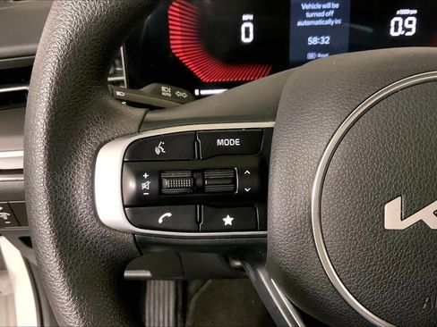 Certified 2025 Kia K5 LXS FWD image 18