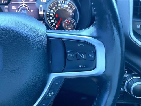 Used 2022 RAM 1500 Big Horn AWD/4WD image 25