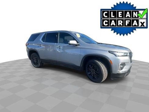 Used 2023 Chevrolet Traverse LS w/ Safety Package image 2