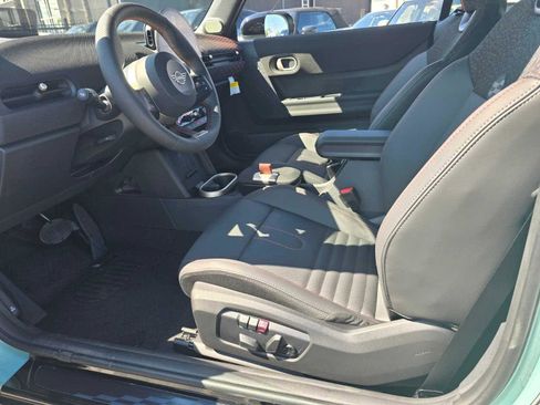 New 2026 MINI Cooper S image 5