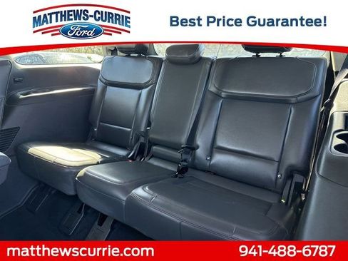 Certified 2025 Ford Expedition Active image 13