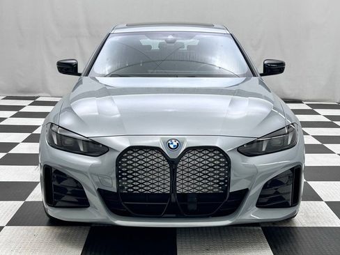 Used 2025 BMW i4 xDrive40i w/ M Sport Package AWD/4WD image 3